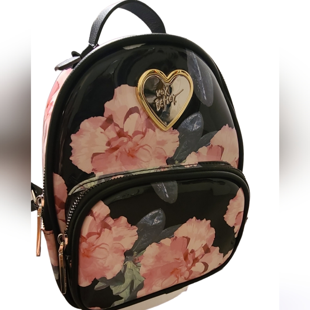 Betsey Johnson Travel Back Pack - Picture 4 of 16